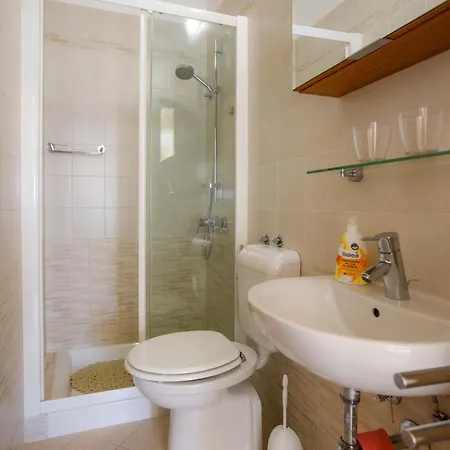 Franolic Apartment *