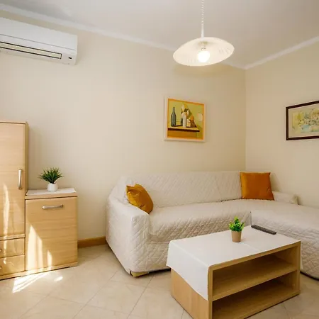 Franolic Apartment Krk Town
